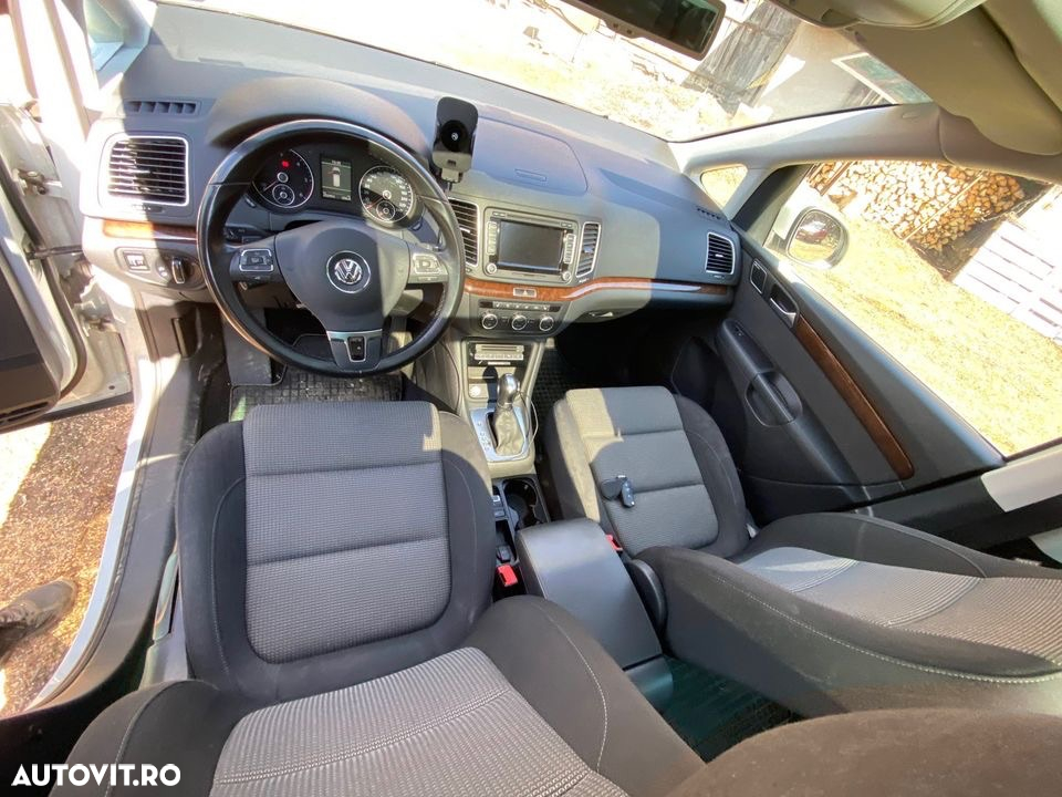 Volkswagen Sharan 2.0 TDI DSG Comfortline - 10