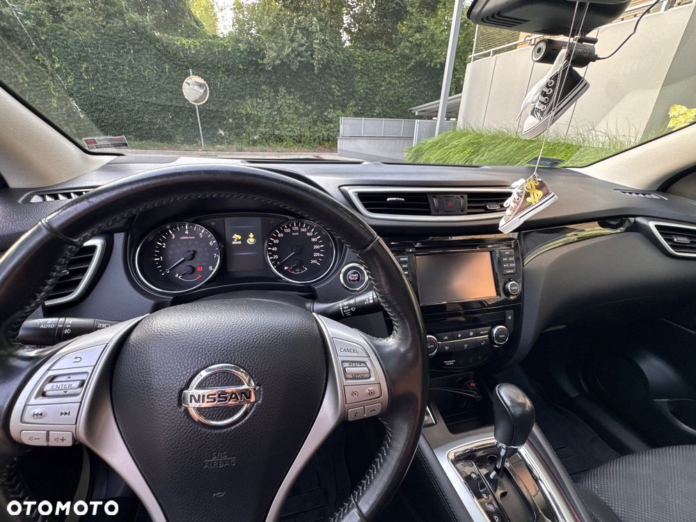 Nissan Qashqai 1.2 DIG-T N-Connecta Xtronic EU6 - 14