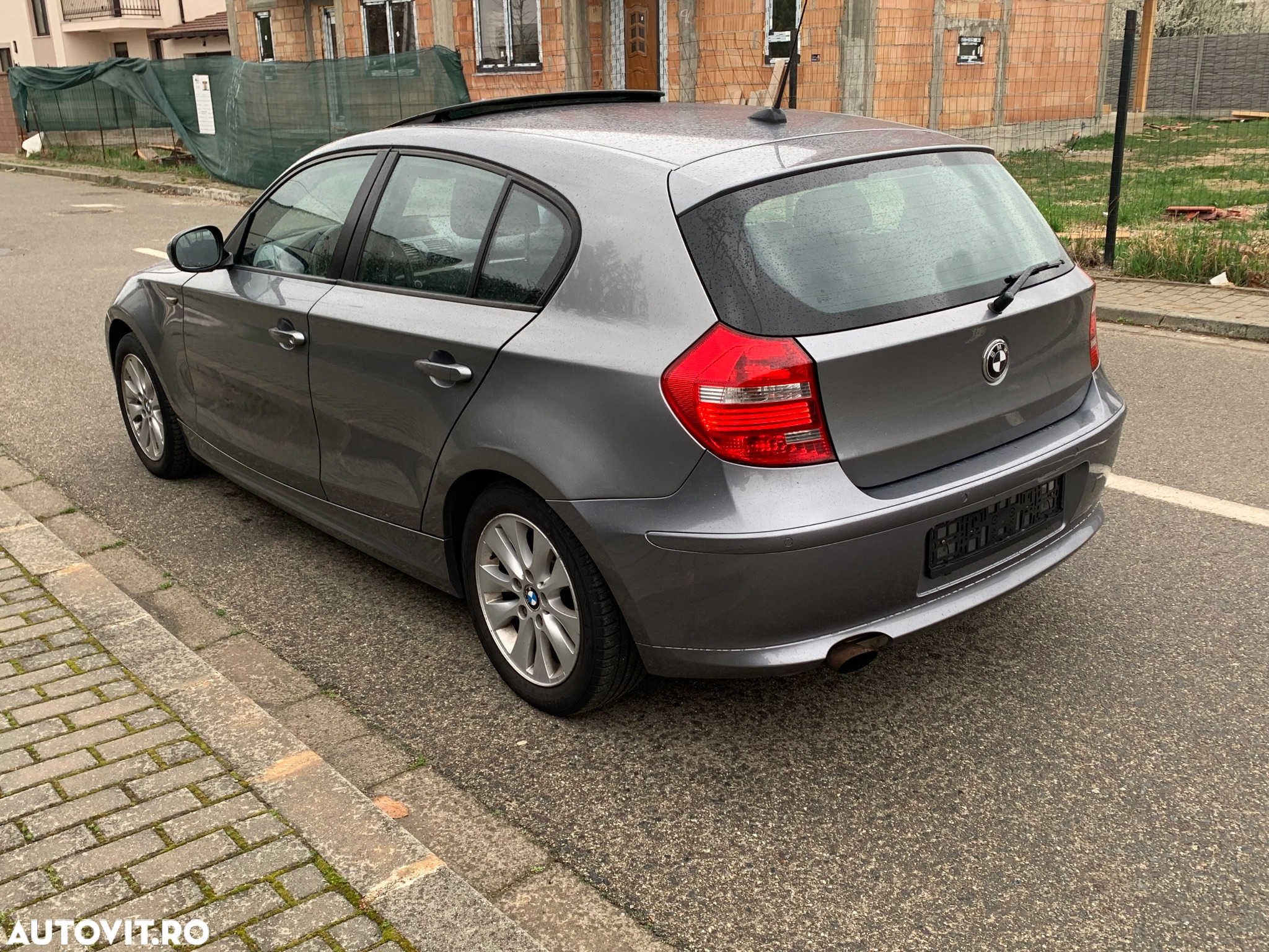 BMW Seria 1 116i - 19