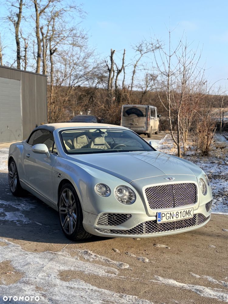 Bentley Continental GT V8 Convertible - 3