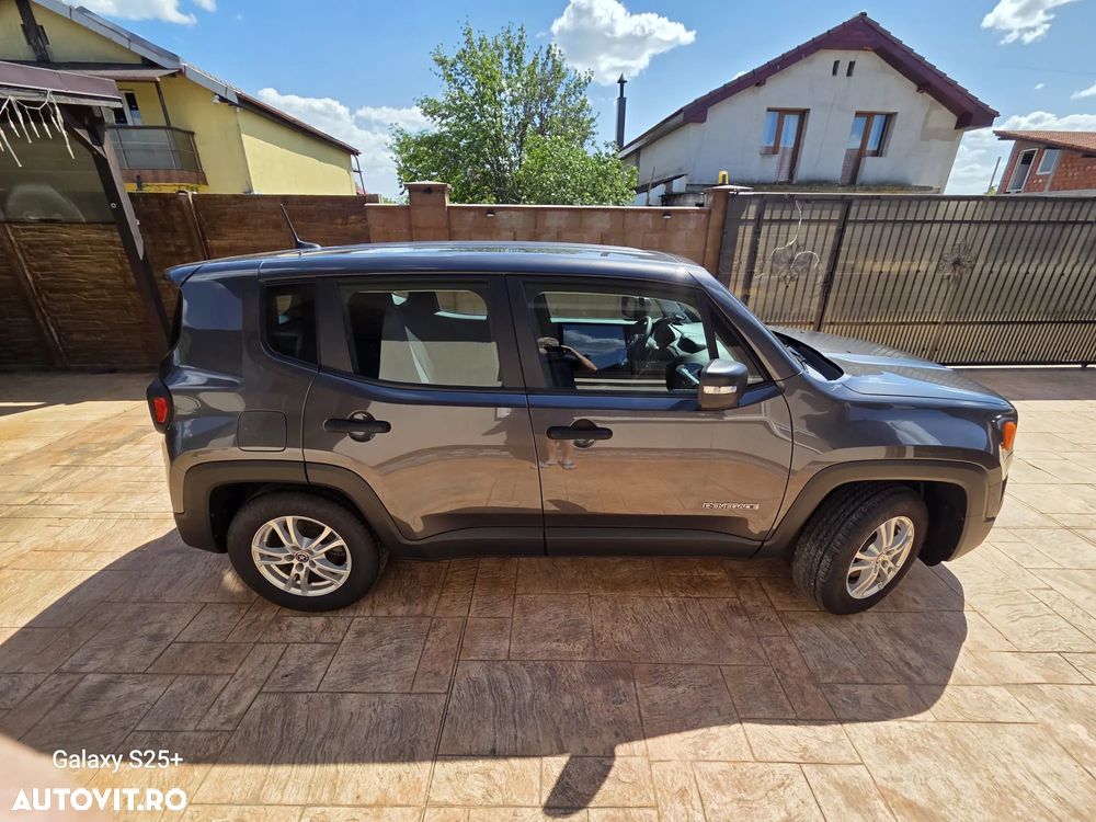 Jeep Renegade - 8