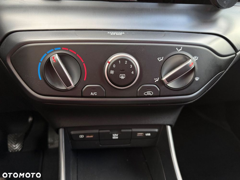 Hyundai Bayon - 13