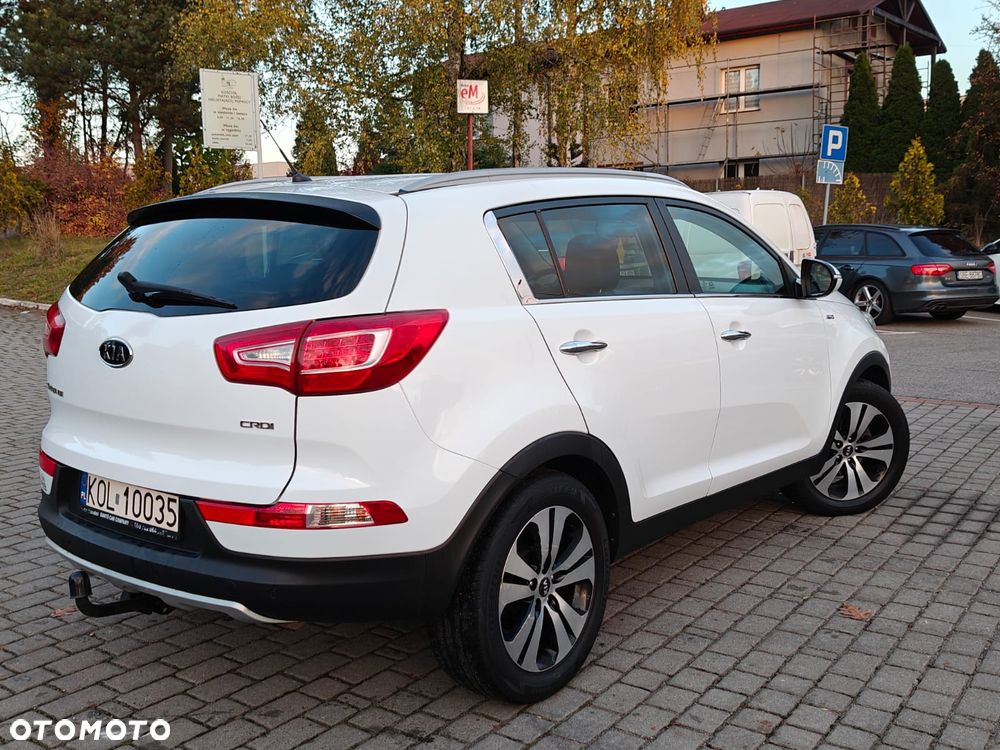 Kia Sportage 2.0 CRDI 4WD Automatik Dream-Team Edition - 19