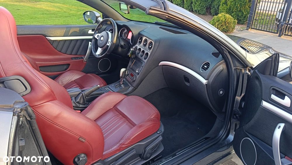 Alfa Romeo Spider - 16