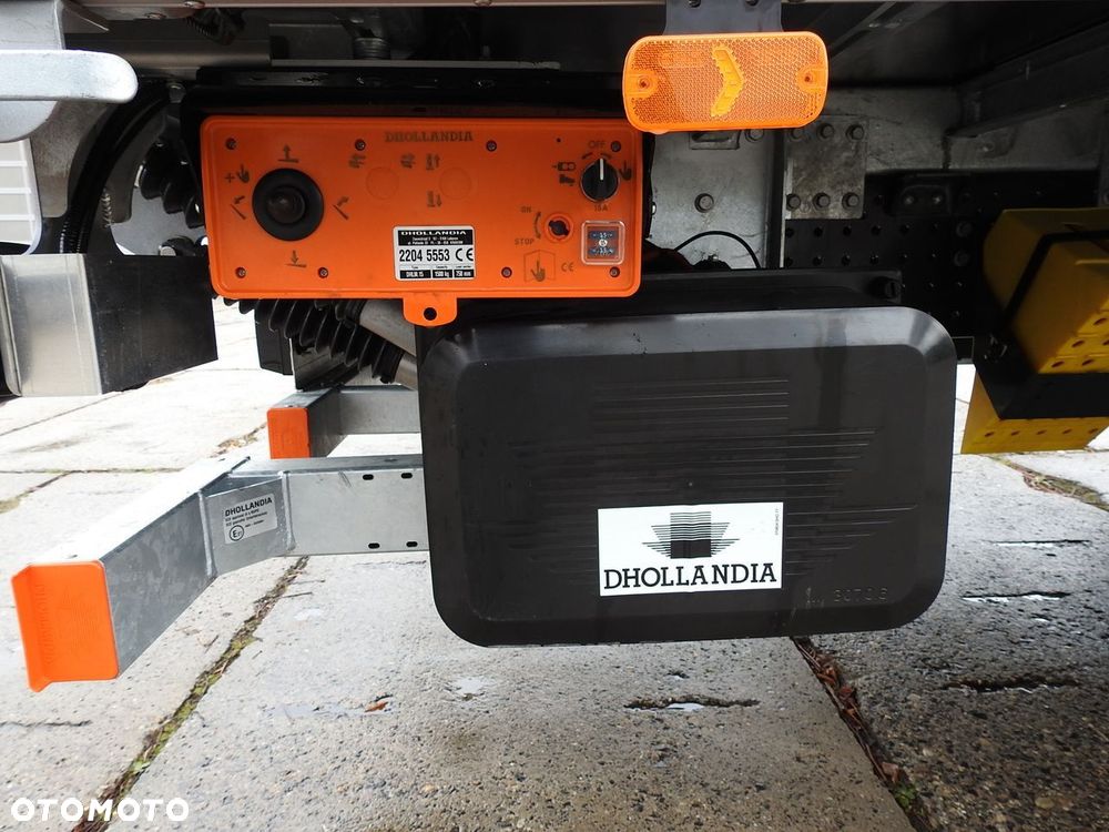 Iveco EUROCARGO 120-250 NOWY PLANDEKA WINDA 18 PALET WEBASTO KLIMATYZACJA TEMPOMAT LEDY PNEUMATYKA AUTOMAT 250KM - 25