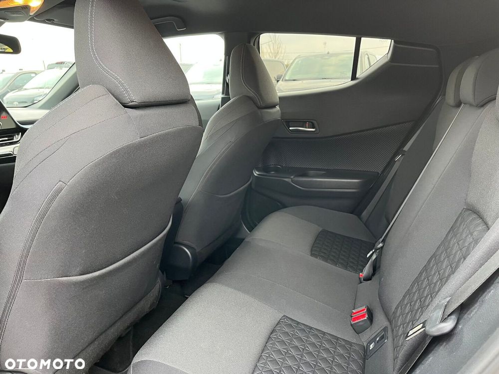 Toyota C-HR 2.0 Hybrid Style - 26