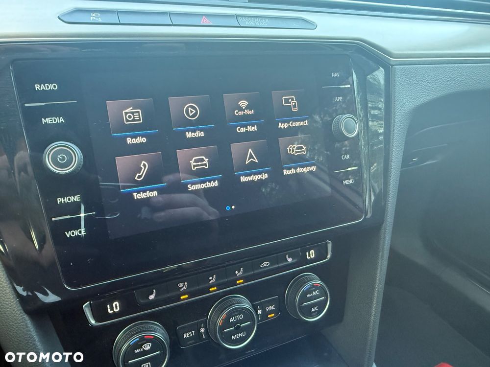 Volkswagen Passat 2.0 TDI SCR Highline - 17