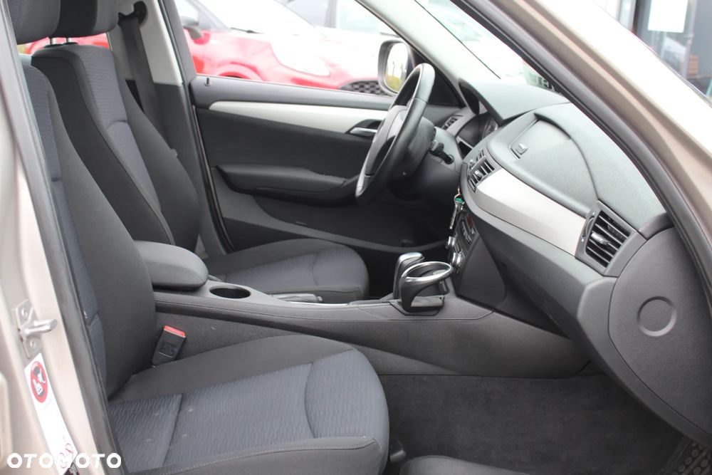 BMW X1 sDrive18i - 20