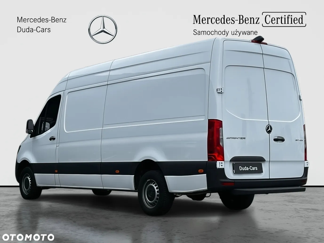 Mercedes-Benz 317 - 4
