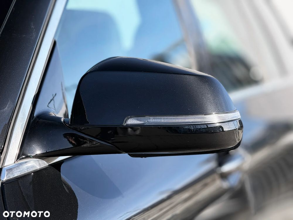 BMW Seria 5 520d xDrive Luxury Line - 14