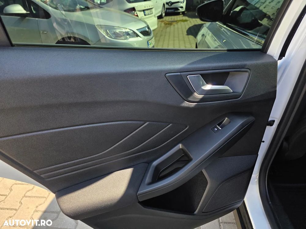 Ford Focus 1.5 EcoBlue Trend - 21