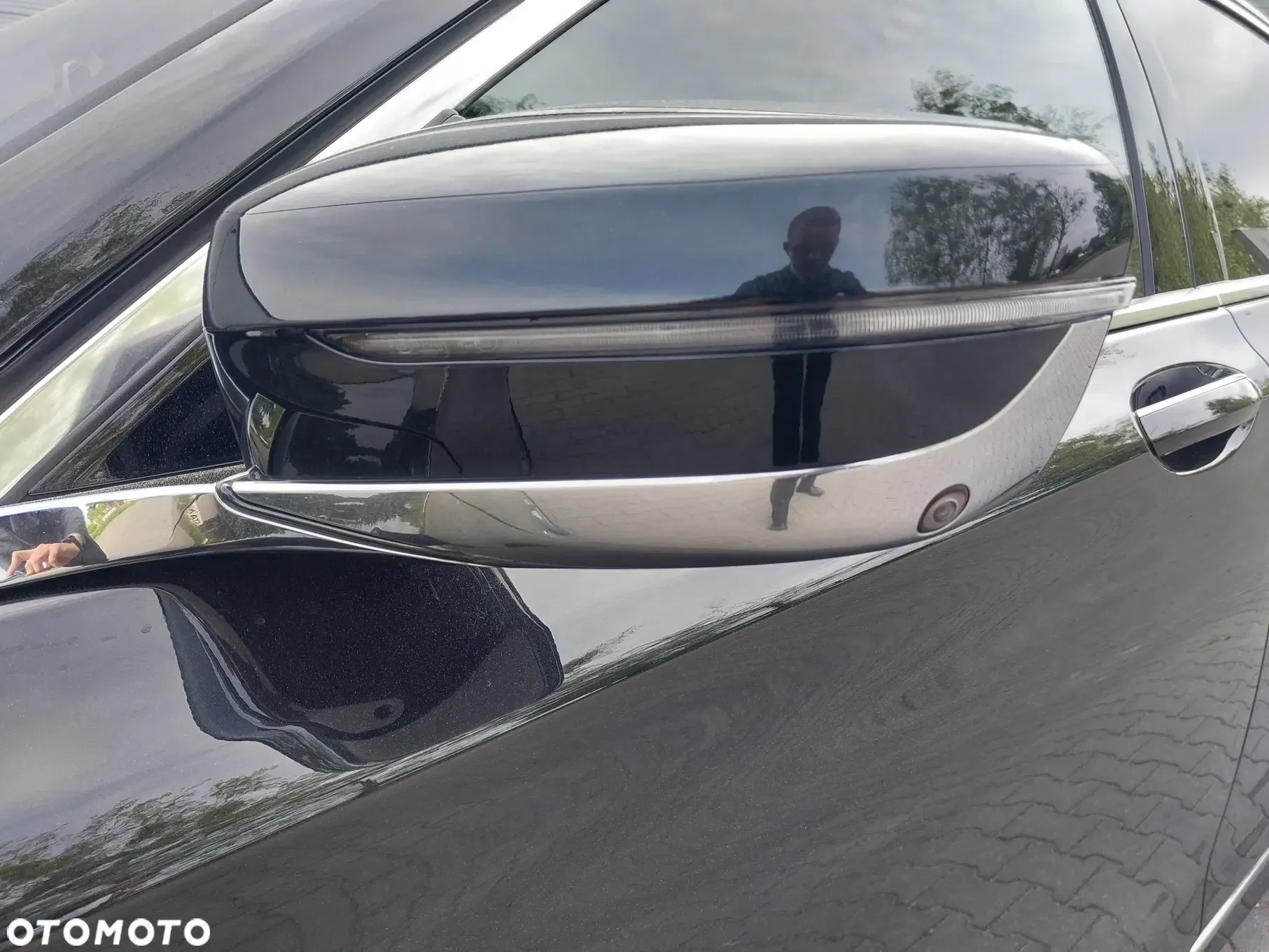 BMW Seria 7 750i xDrive - 30