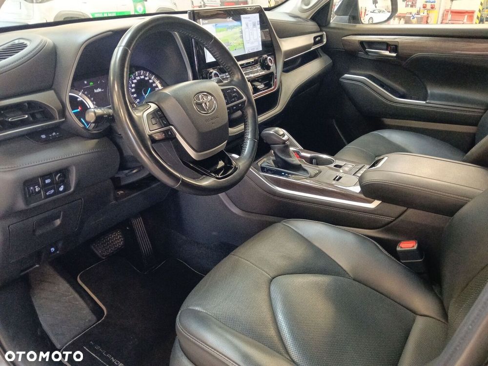 Toyota Highlander - 14