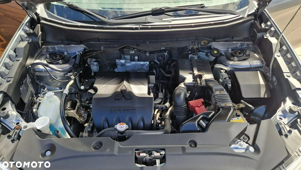 Mitsubishi ASX 1.6 2WD Diamant Edition - 11
