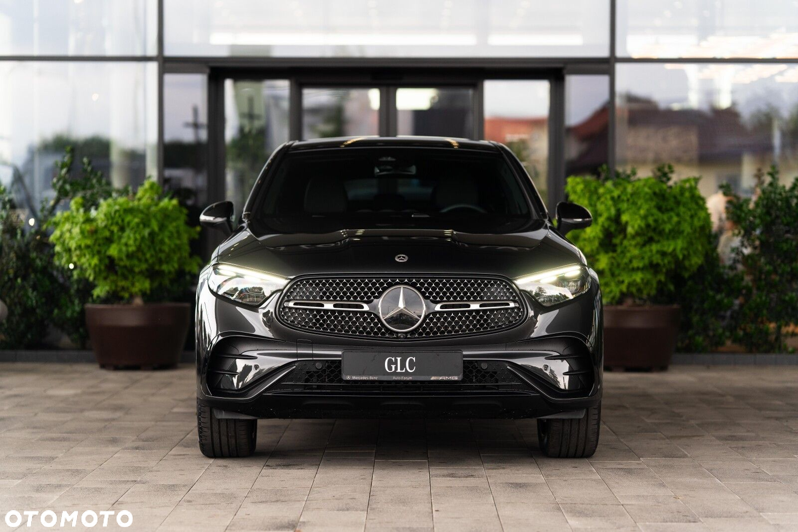 Mercedes-Benz GLC - 2