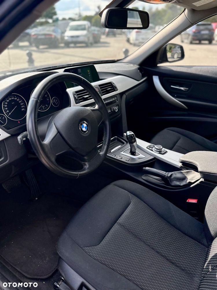 BMW Seria 3 - 3