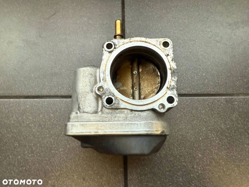 PRZEPUSTNICA 1.4 / 1.6 16V RENAULT 8200171134 - 2