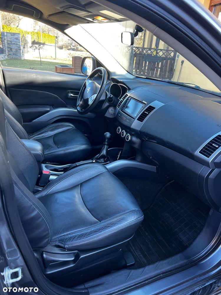 Citroën C-Crosser 2.2 HDi Exclusive - 1