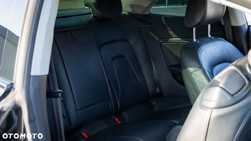 Audi A5 Coupé 3.0 TDI DPF quattro S tronic - 13