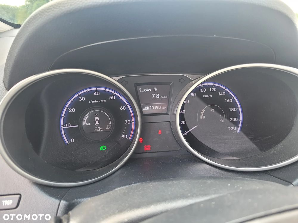 Hyundai ix35 - 17