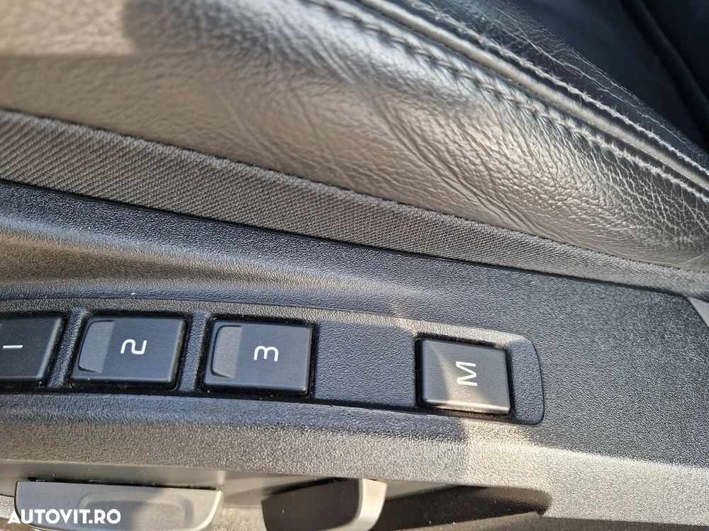 Volvo V40 D2 Inscription - 17