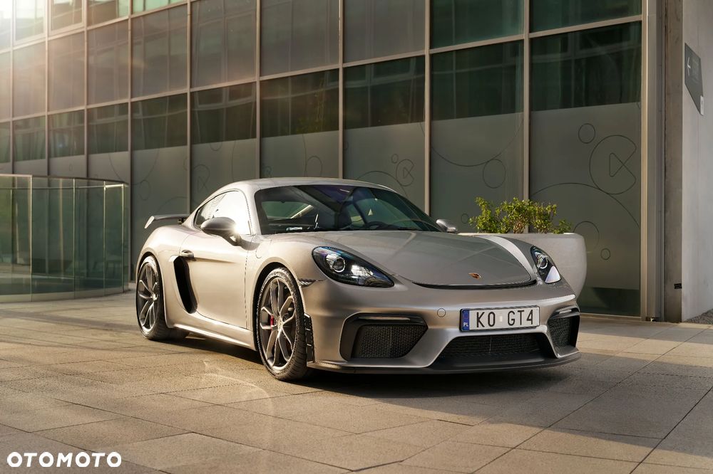 Porsche 718 Cayman GPF GT4 - 2