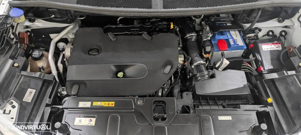 Peugeot 5008 2.0 BlueHDi GT EAT8 - 48