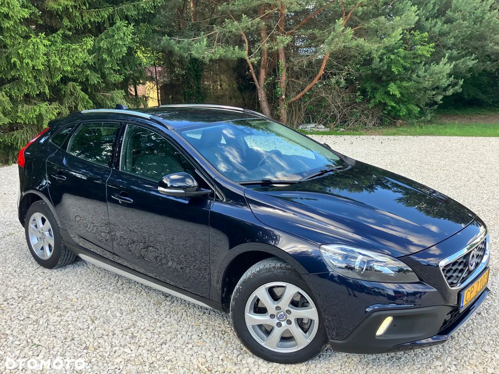 Volvo V40 Cross Country D2 Linje Svart - 12