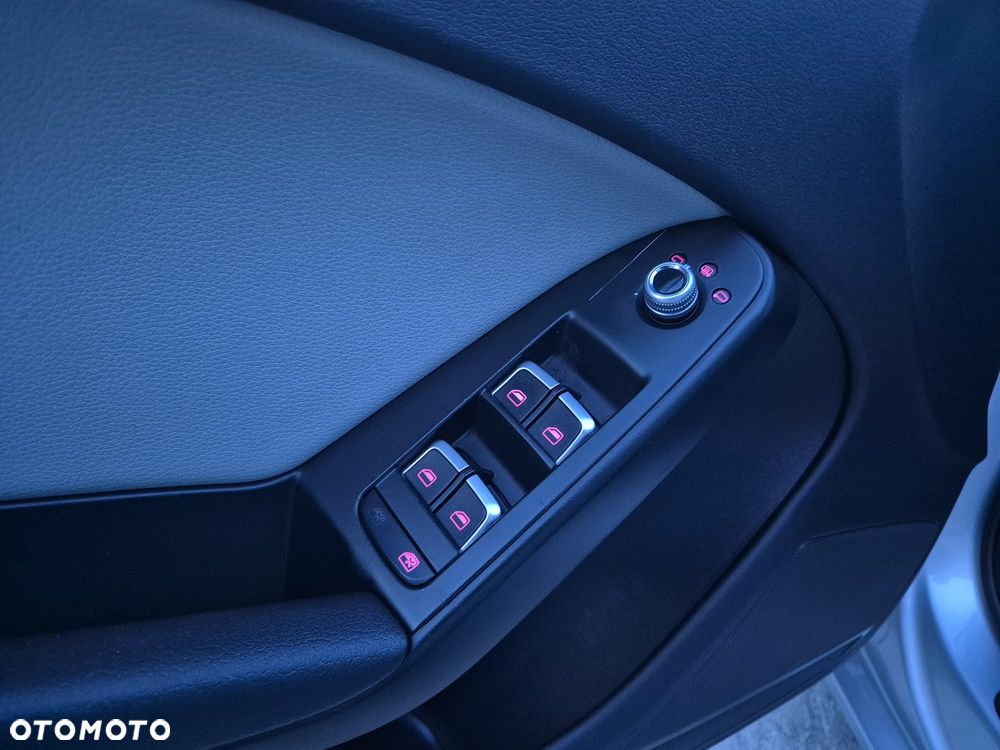 Audi A4 Avant - 13