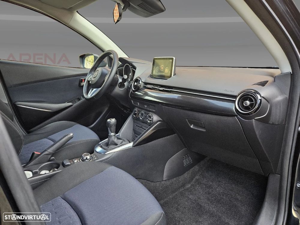 Mazda 2 1.5 Sky.Evolve Navi - 22