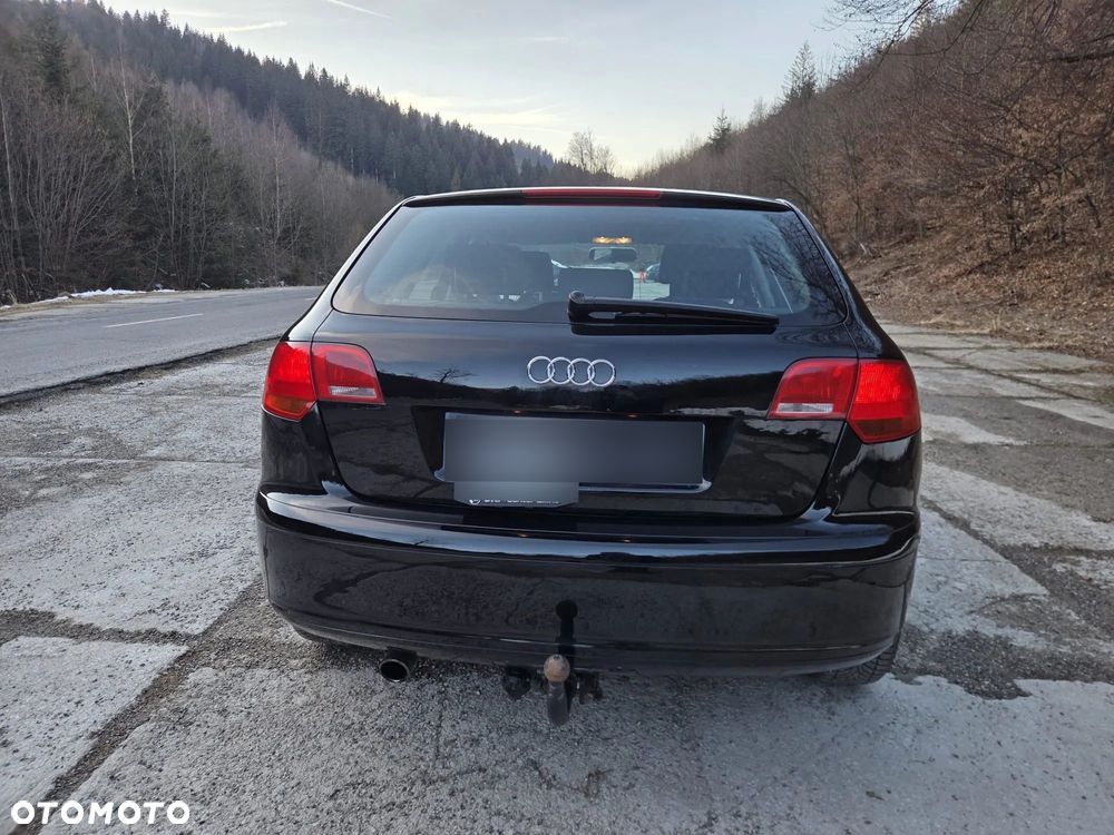 Audi A3 Sportback 1.6 Attraction - 9