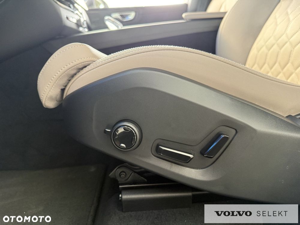 Volvo XC 60 - 14
