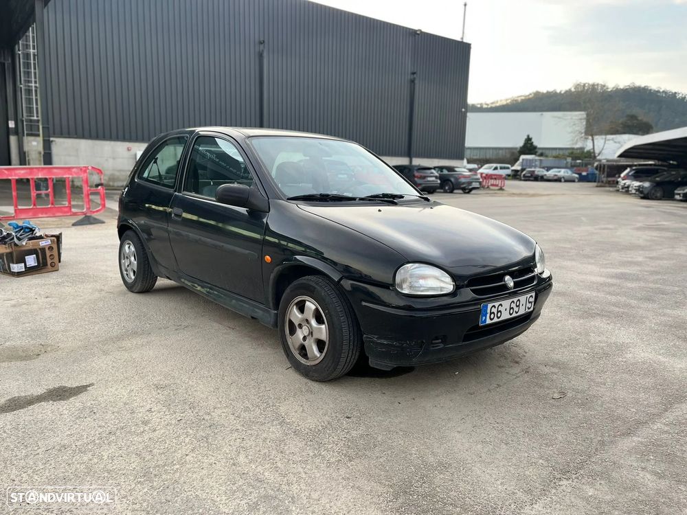 Opel Corsa 1.5 TD - 1