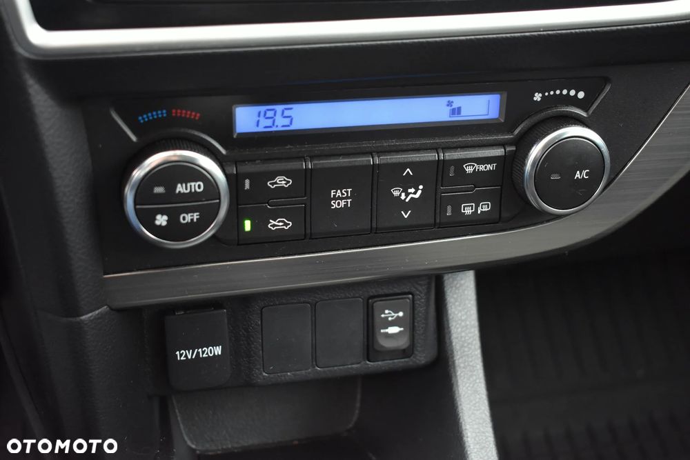 Toyota Auris 2.0 D-4D START Edition - 28