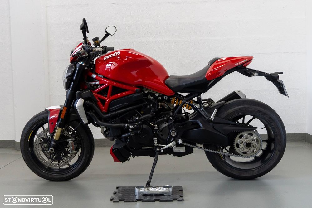 Ducati Monster Monster 1200R - 12