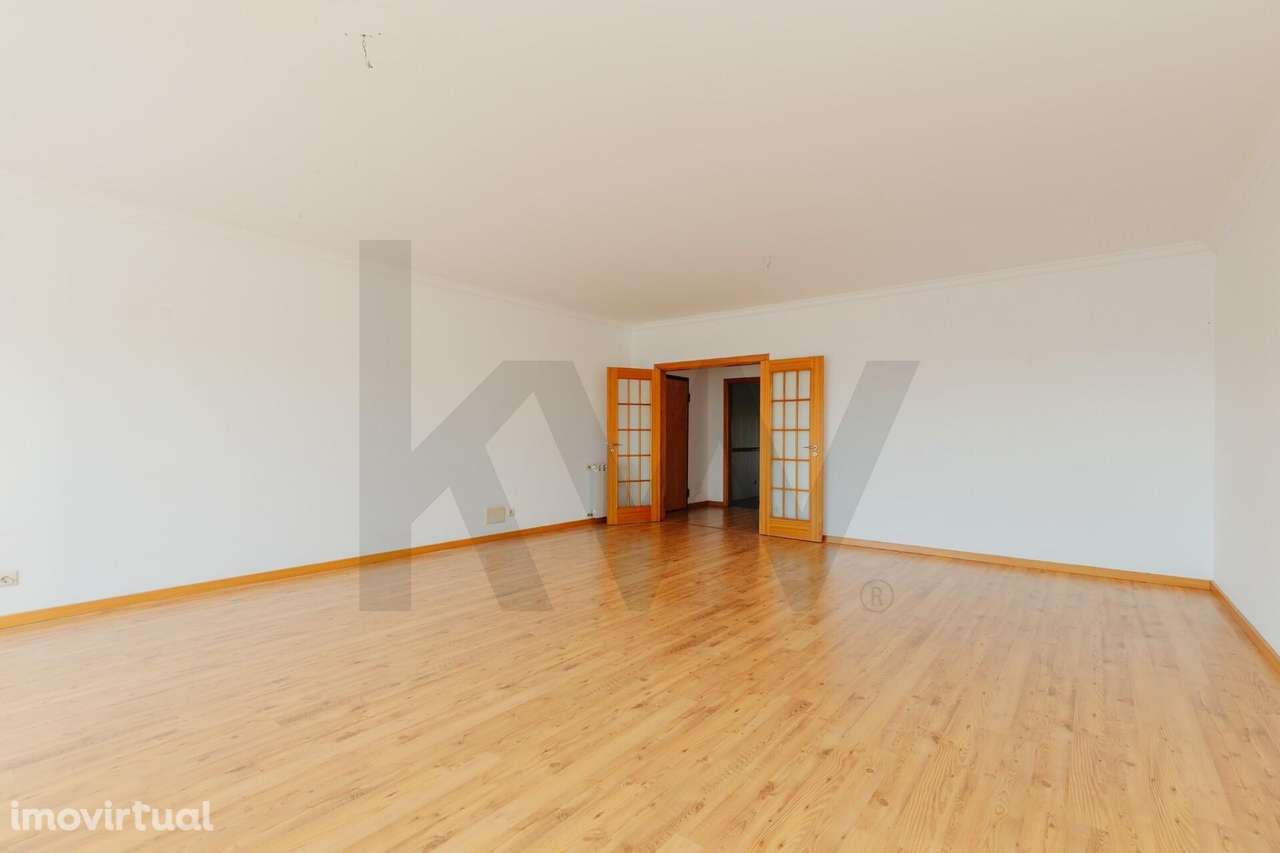 T3 Apartamento vista mar c/ parqueamento - Grande imagem: 4/48