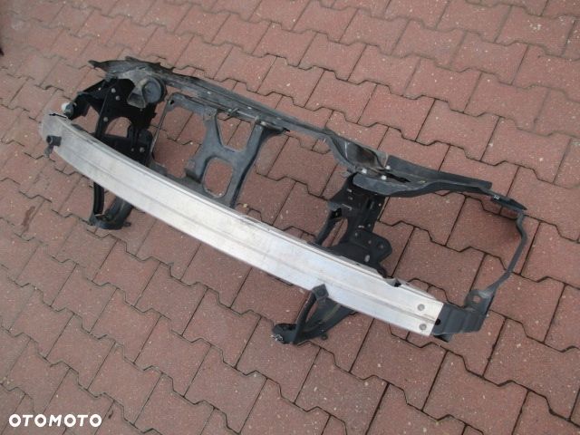 PAS PRZEDNI WZMOCNIENIE MERCEDES CLS 219 - 2