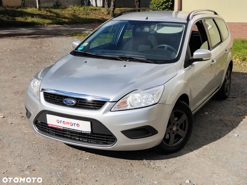 Ford Focus 1.6 16V Silver Magic
