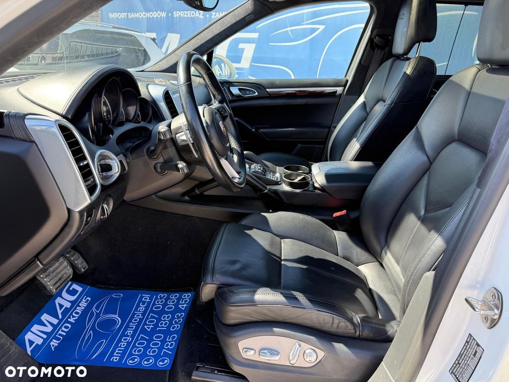 Porsche Cayenne - 17