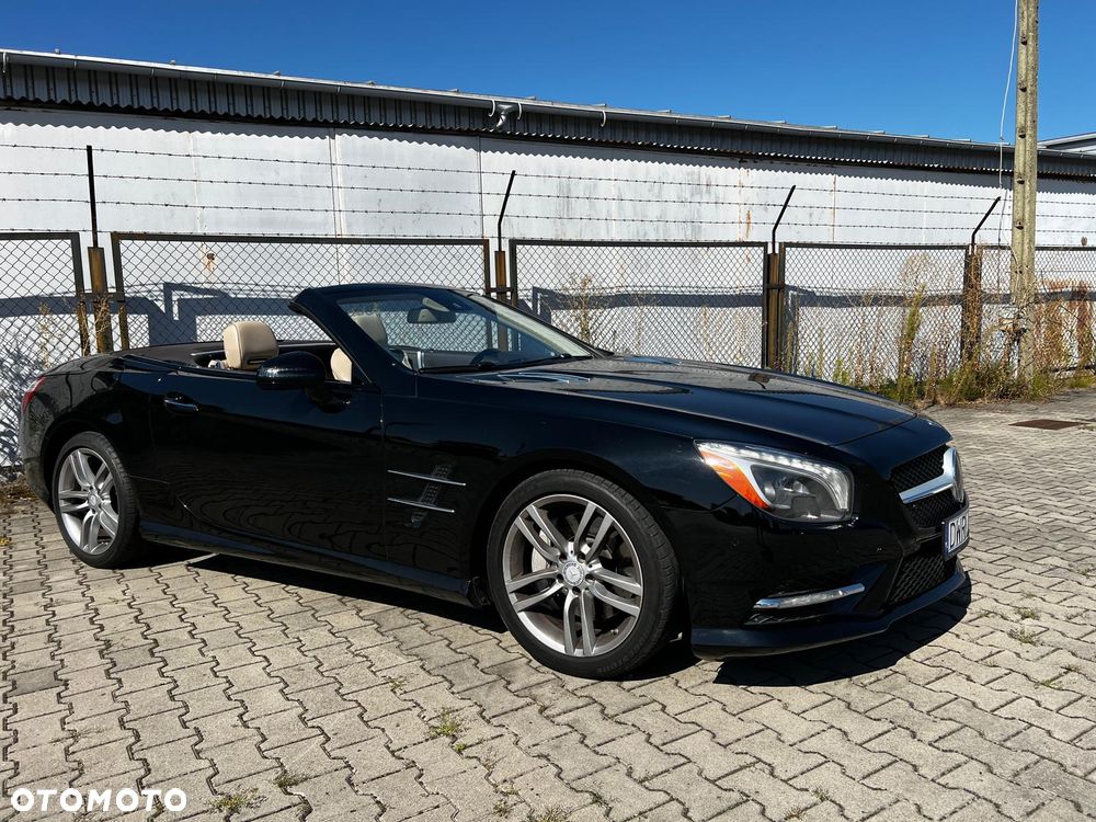 Mercedes-Benz SL - 1