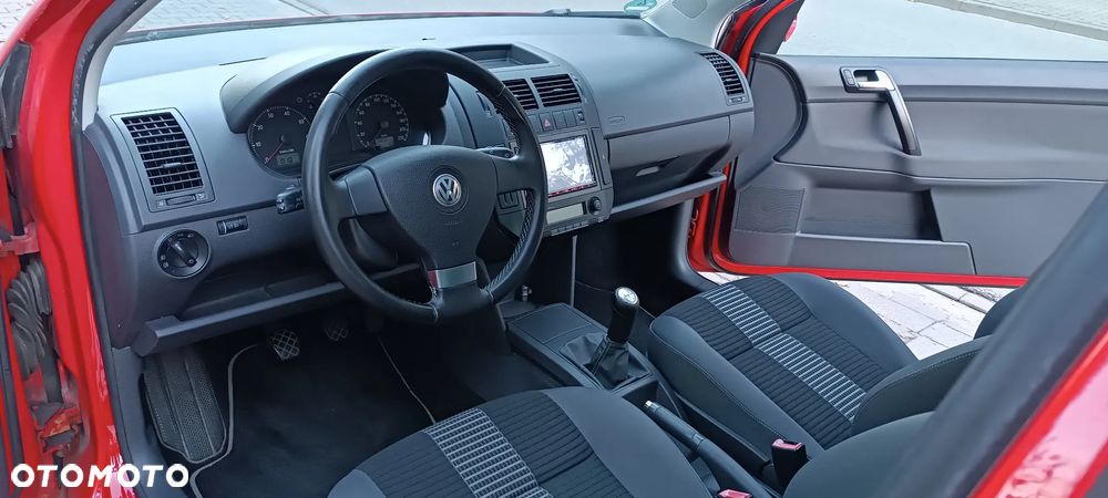 Volkswagen Polo - 34