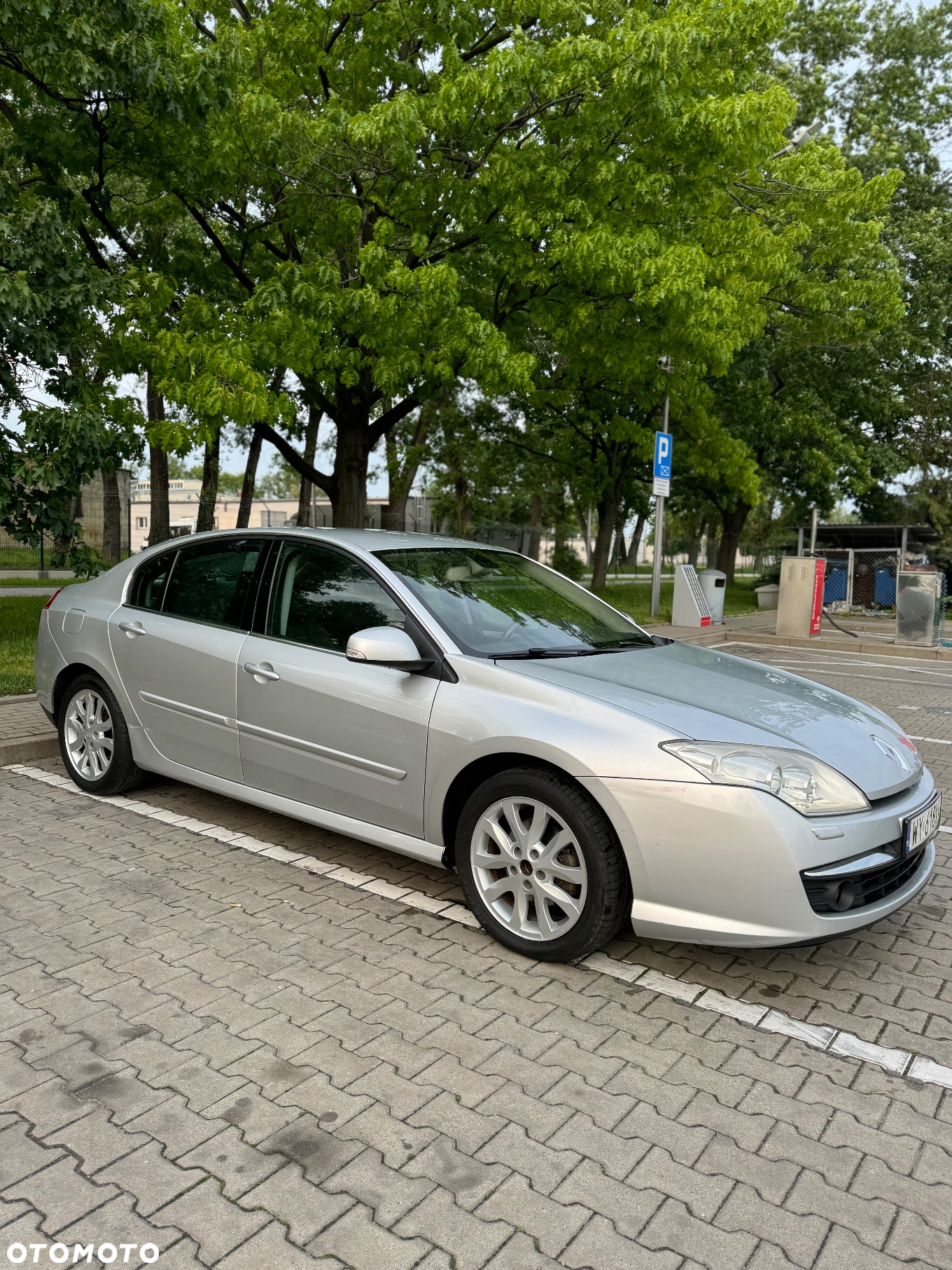 Renault Laguna 2.0 DCi Dynamique - 4