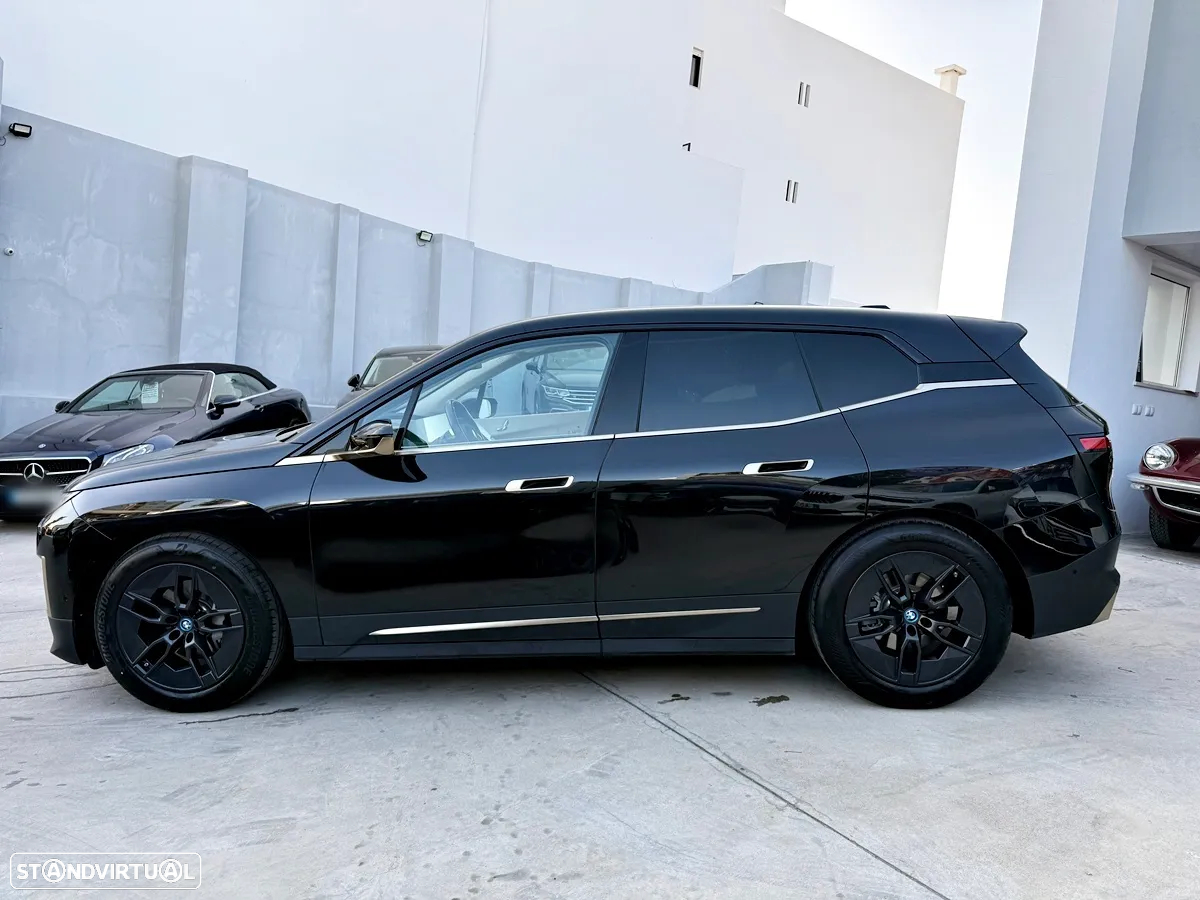 BMW iX xDrive 40 - 6