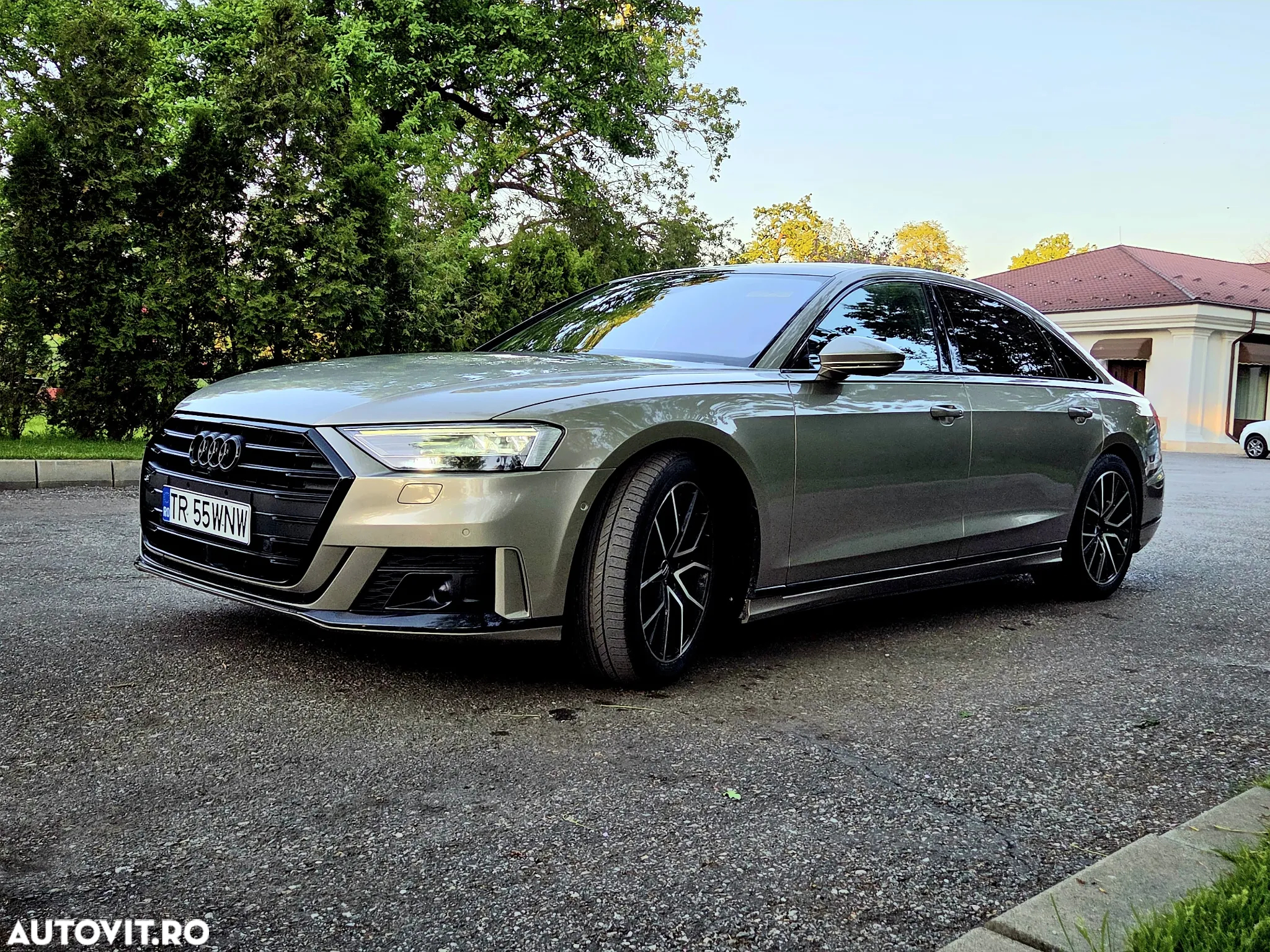 Audi A8 A8L 60 TFSI quattro Tiptronic MHEV - 4