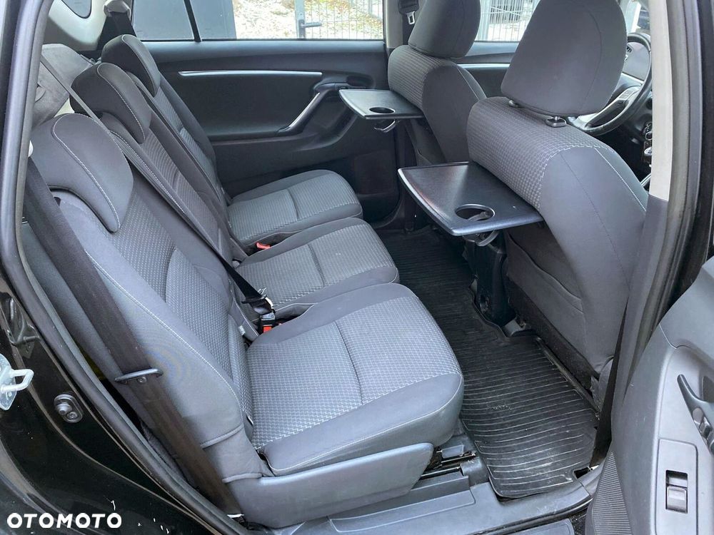 Toyota Verso 1.8 Premium 7os EU6 - 15