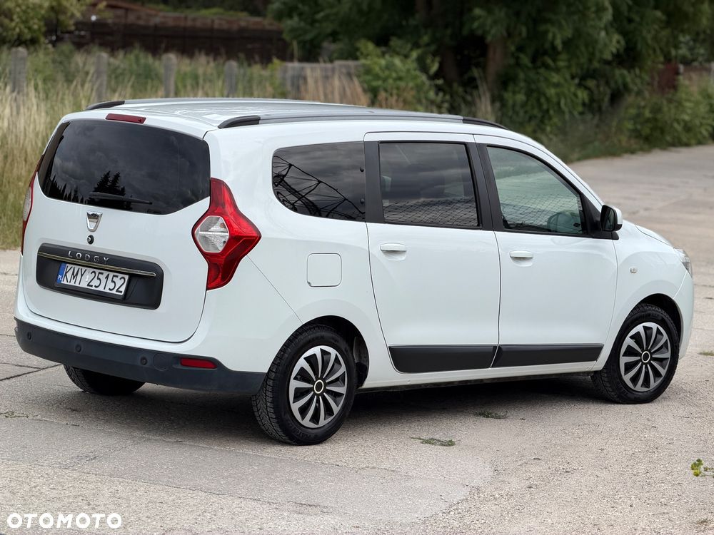 Dacia Lodgy 1.6 SCe Outdoor S&S - 5