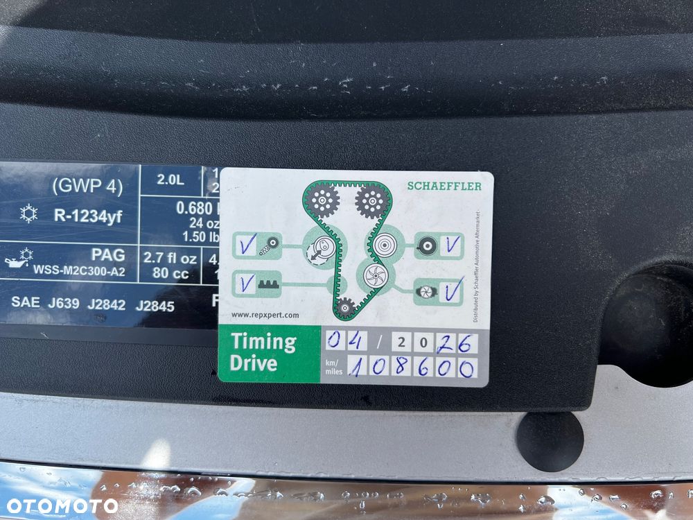 Ford Kuga 1.5 EcoBoost 2x4 Titanium - 16