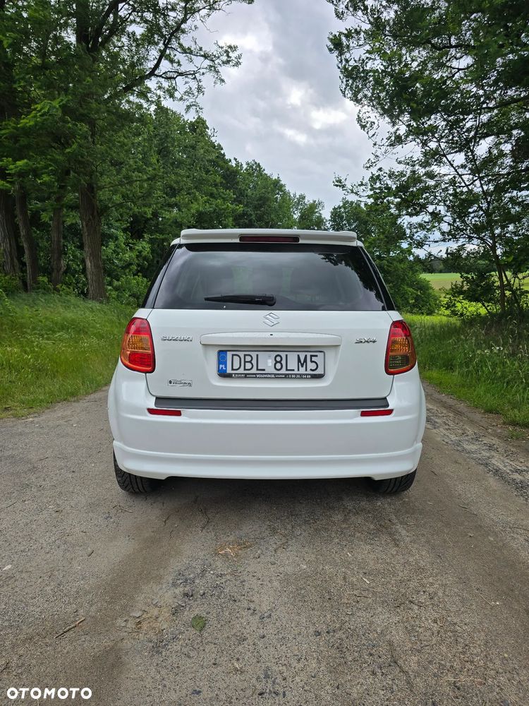 Suzuki SX4 1.6 GS / Premium - 5
