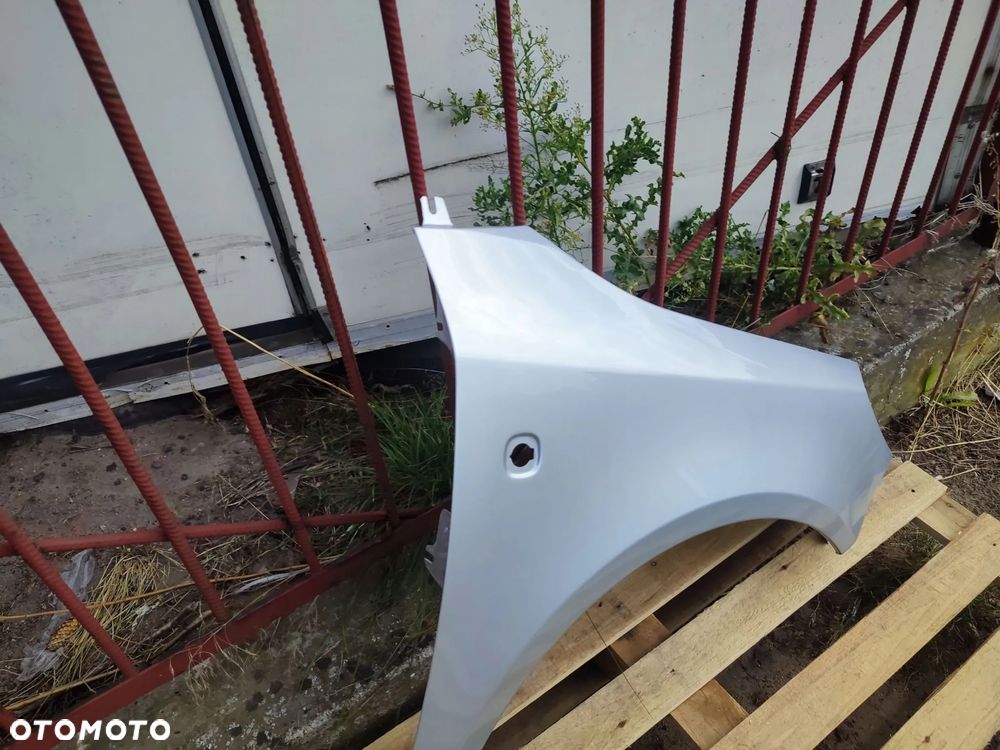 błotnik prawy skoda fabia ii 2 7-14r / roomster praktik 5j 6-15r LF3K / 8T LF9E / 9P LF5W / 8X 9463 / 8X LF7Y / F6 LF8H / 4K LS9R / 2Y LF5A / Z5 LF9R / 1Z LF6Z / P7 LA7W / 8E LQ5X / G0 9202 / 4K LF9F / J3 LF3L / 6X 9156 / 8E 9910 / 1Z 1026 / 9P LF1F / F2 9474 / 0F F5Q / 8D 9585 / P7 LF7A / M3 9771 / M2 F3H / M2 6404 8151 / 8T LC9X / 2T 4403 / Z3 9893 / X7 LF3X / X7 6226 / F2 4711 / Z5 9471 / T8 LF8Z / 4L 9572 / 7A 9692 / F6Y LF7M / 2C 9951 9498 / F4Y 9154 / 5T 9462 / 8D 9153 / 9J 4590 / 6D 9592 / L6 9559 / 8B F8L / 2G F5X / 5T 9205 / 8S F1U / 8S 9896 F8Y LF7W / 8B 9157 / 2G LP3G 9452 / 3U lF8K / 3U 9150 F1G FQ79-377G LF6N / 9573 F6K / 7A LF6L / 1S LF7T / 1B LF2B LF3W / 2L 6225 9892 LF5K LF5Q 9462 LF5X LF8J LB9A - 11