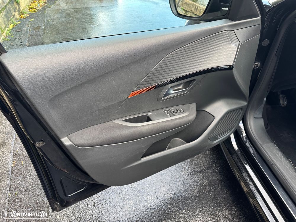 Peugeot 208 1.2 PureTech Active - 18